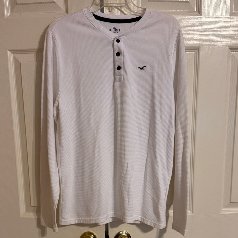 Hollister‎ Classic White Long Sleeve Henley